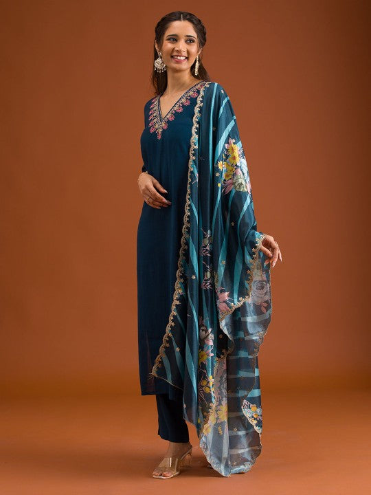 Floral Yoke Design Regular Straight Kurta with Trousers & Dupatta